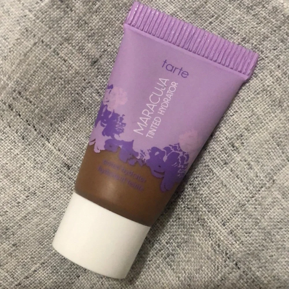 4/$20 New TARTE Maracuja Tinted Hydrator Sample